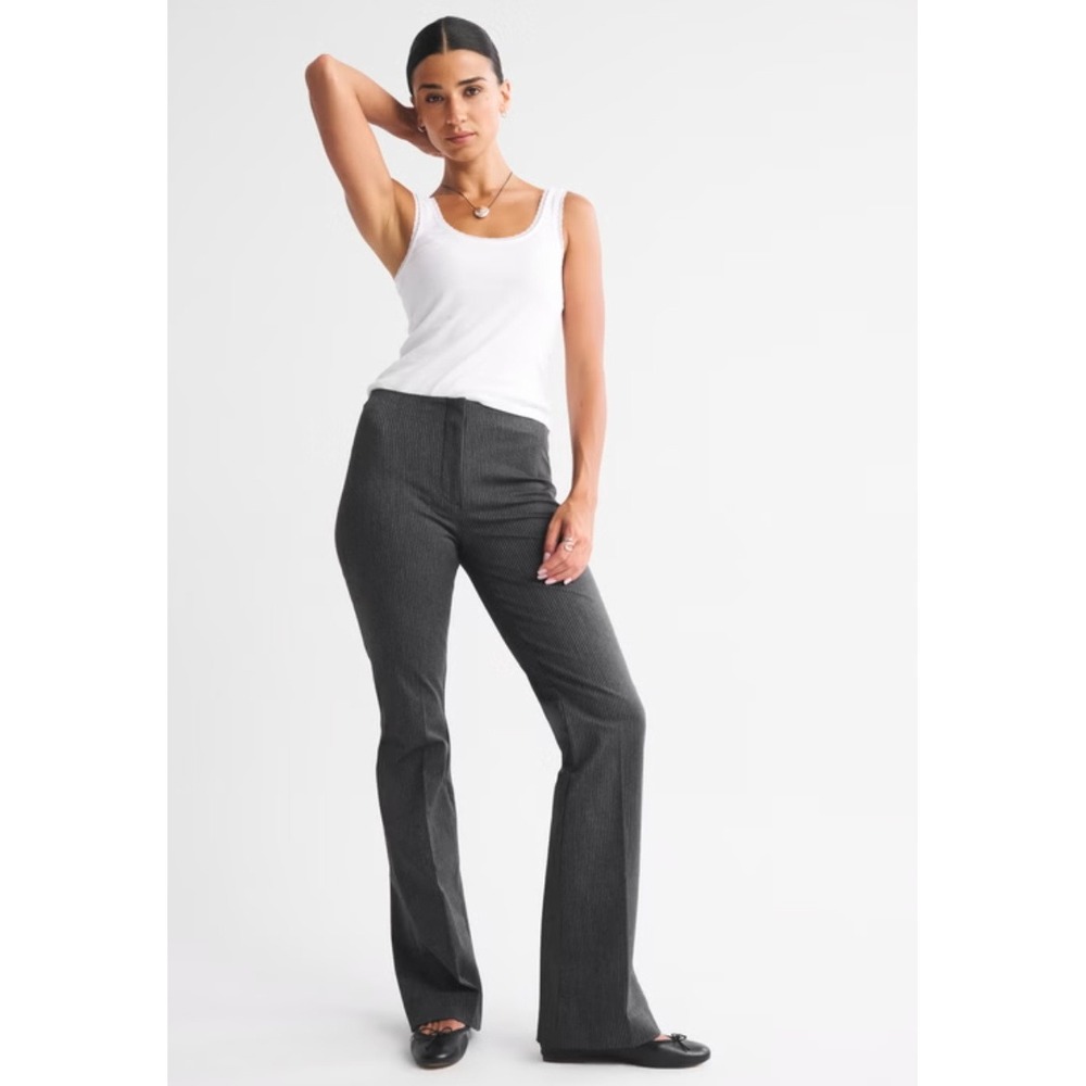 Abercrombie & Fitch Sloane Tailored Pants 26 Long Grey Curve Love Flare